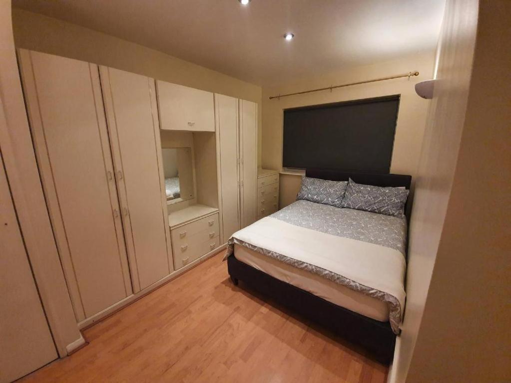 Sav Apartments Watford Watford  Eksteriør bilde